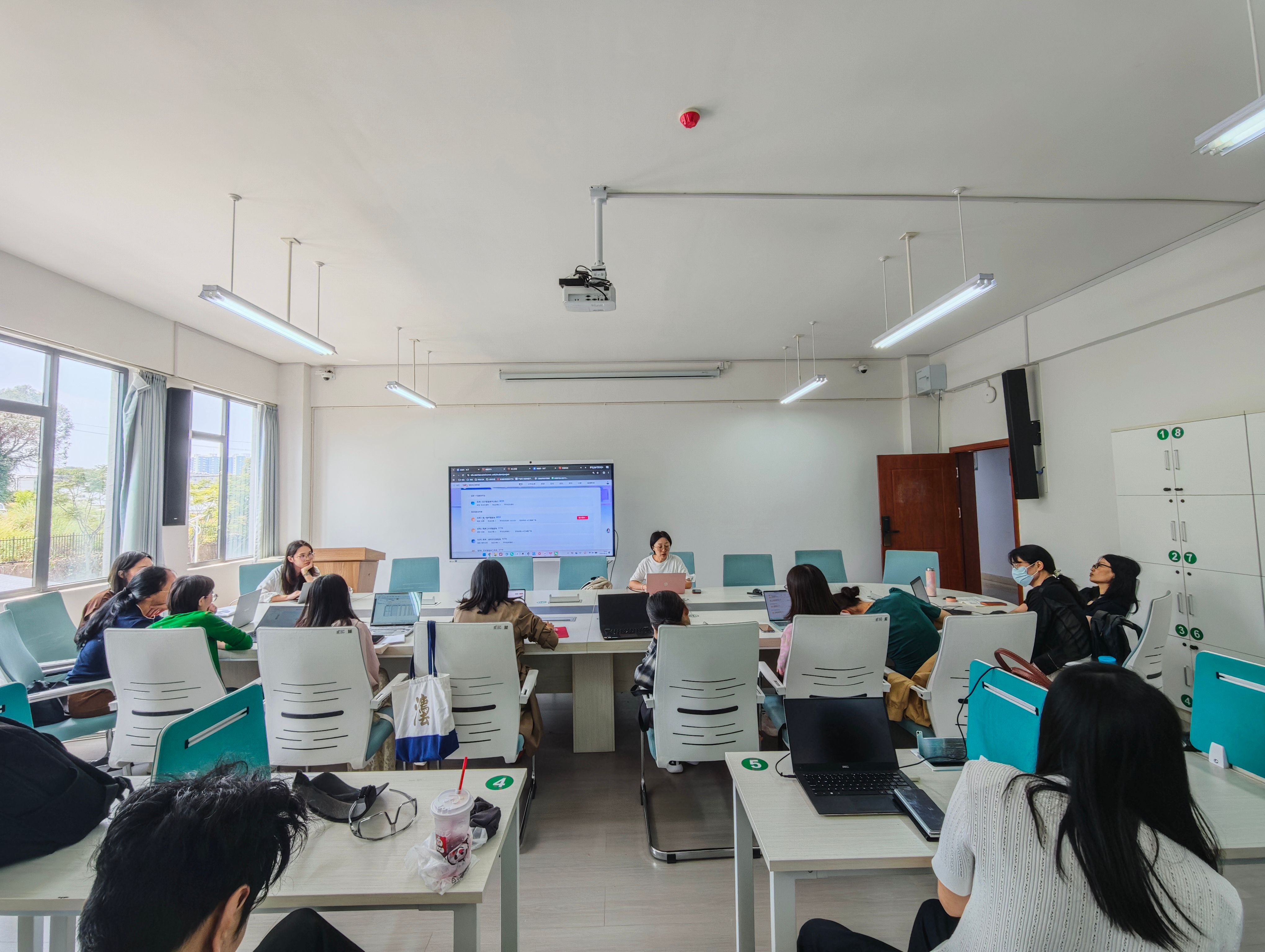 会计系开展智能财会教学能力提升专题教研活动
