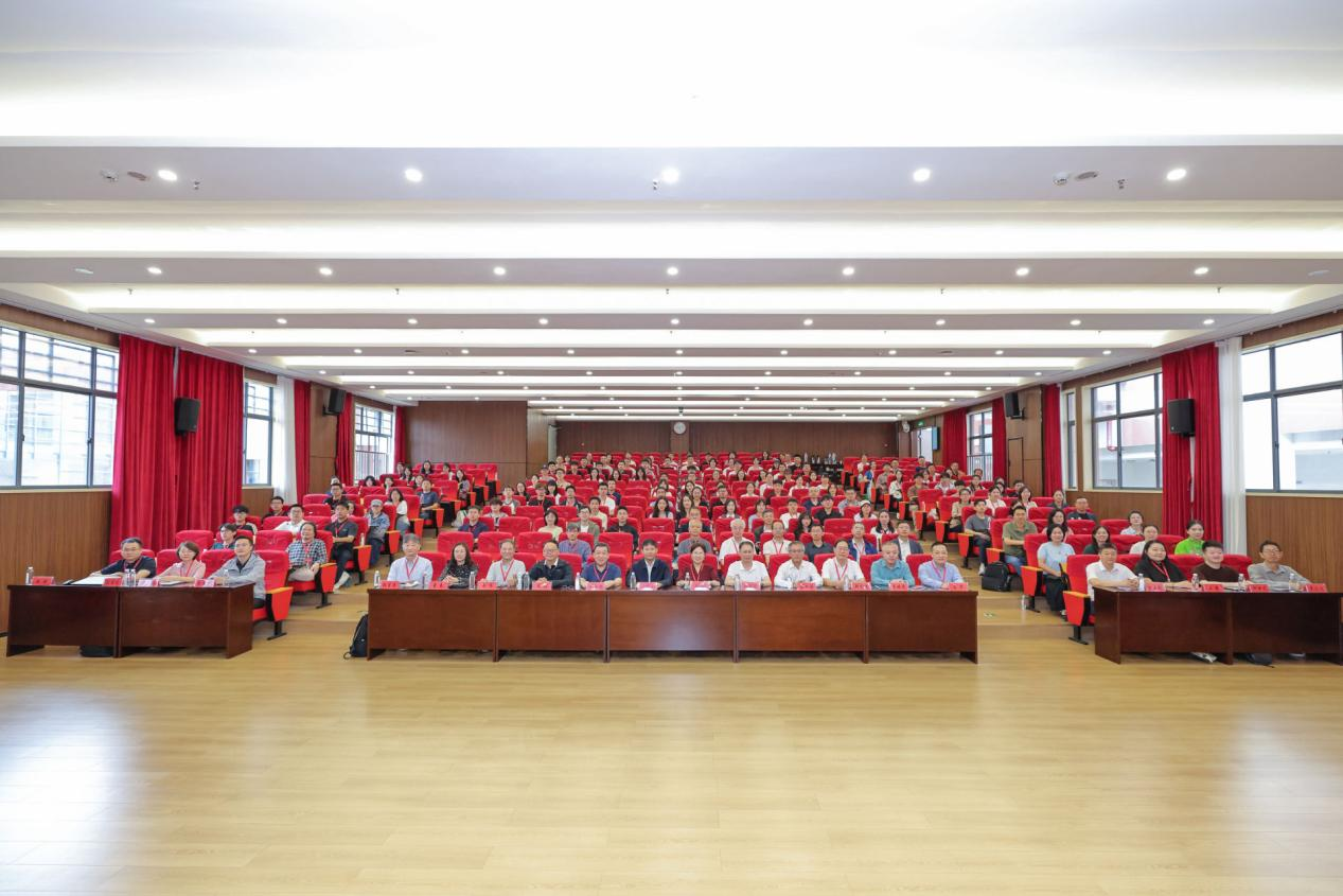学院师生参加中国空间经济学2026年会 暨第七届中国区域经济学者论坛